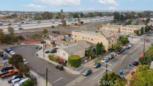 1332 W 20th Street, Los Angeles Ca 90007 | Multi Family 33