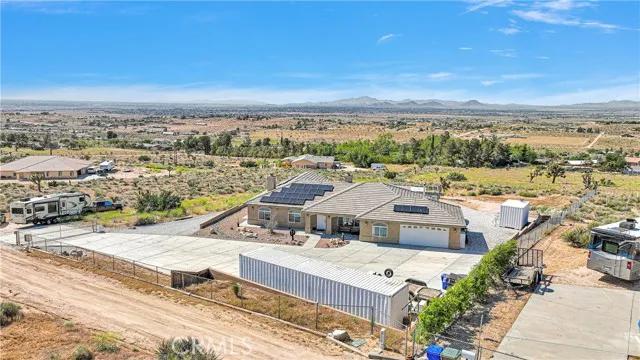 23220 Horizon Street, Apple Valley Ca 92308 | Detached 45