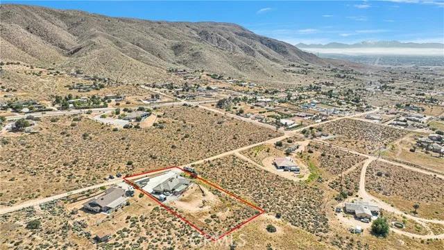 23220 Horizon Street, Apple Valley Ca 92308 | Detached 50