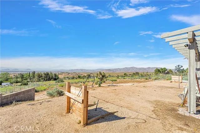 23220 Horizon Street, Apple Valley Ca 92308 | Detached 39