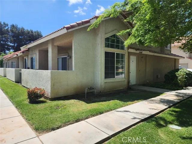 1642 Gardenia Court # A, Lancaster Ca 93535 | Apartment 1