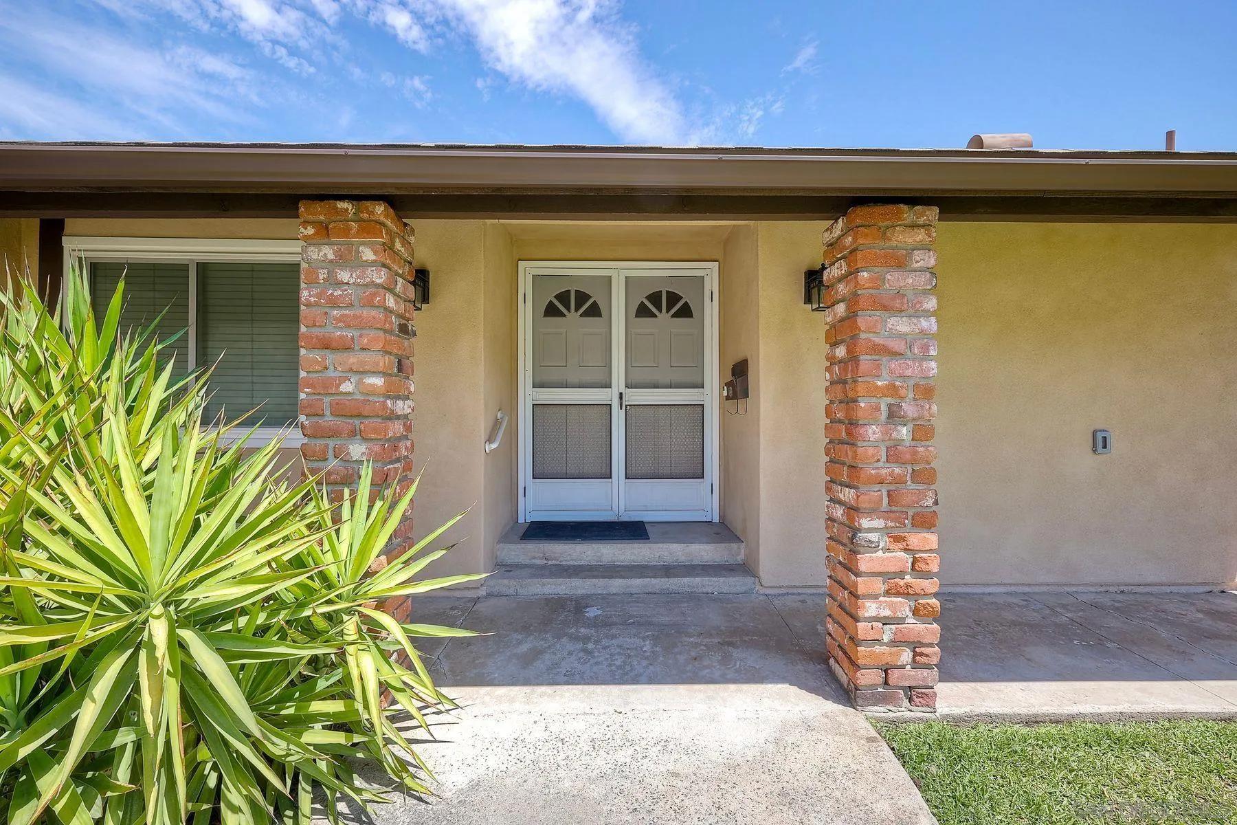 14534 Scarboro St, Poway Ca 92064 | Detached 33