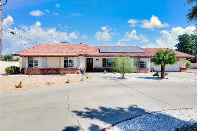 20086 Yucca Loma Road, Apple Valley Ca 92307 | Detached 0