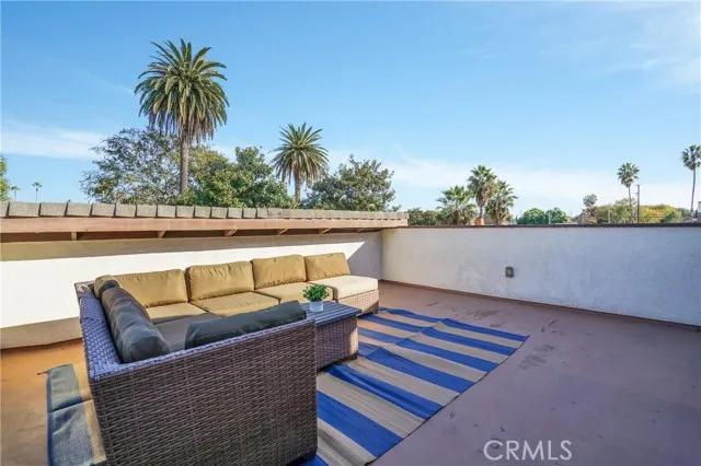 3451 Cerritos Avenue, Long Beach Ca 90807 | Townhouse 24