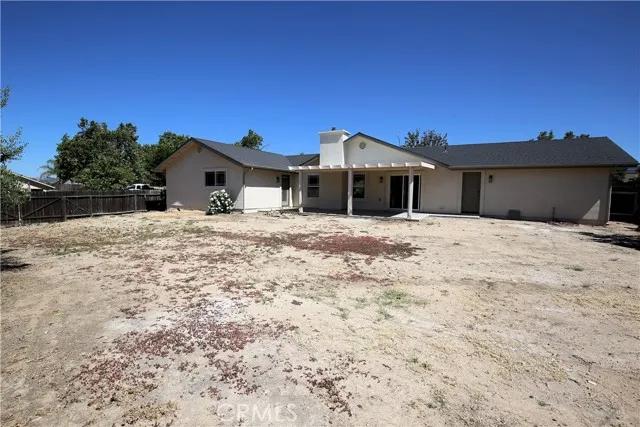 1900 Patria Ct., Paso Robles Ca 93446 | Detached 24