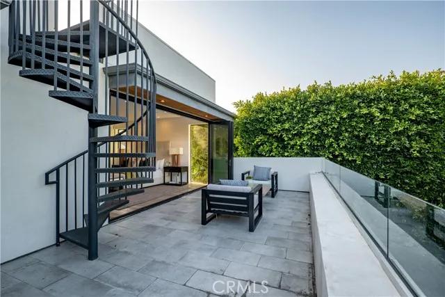 356 N Crescent Heights Boulevard, Los Angeles Ca 90048 | Detached 57