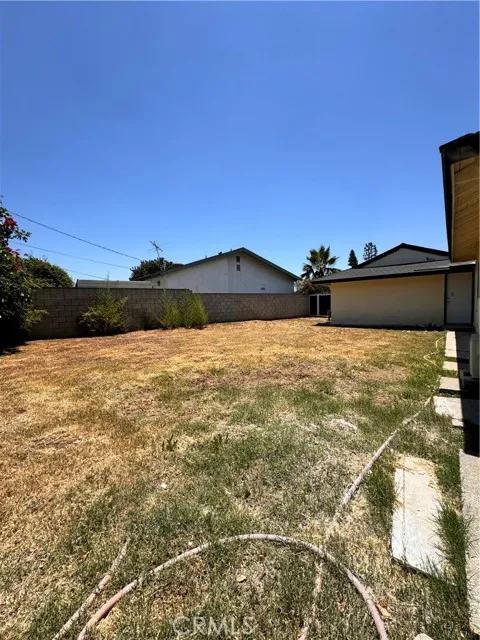 853 W Chester Road, Covina Ca 91722 | Detached 11