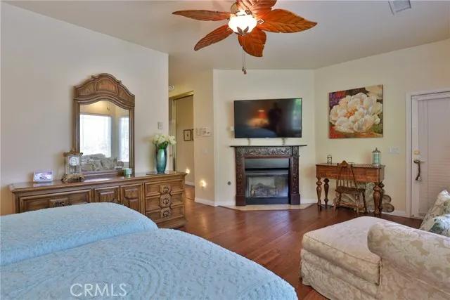 2010 E Foothill Drive, San Bernardino Ca 92404 | Detached 23