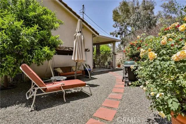 2010 E Foothill Drive, San Bernardino Ca 92404 | Detached 37