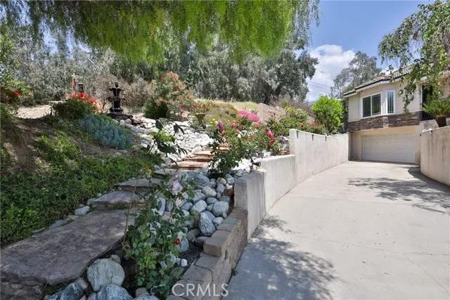 2010 E Foothill Drive, San Bernardino Ca 92404 | Detached 46