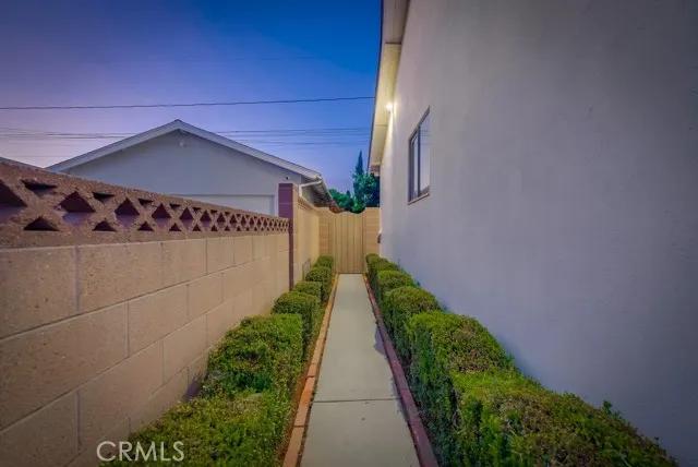 10135 Nichols Street, Bellflower Ca 90706 | Detached 16