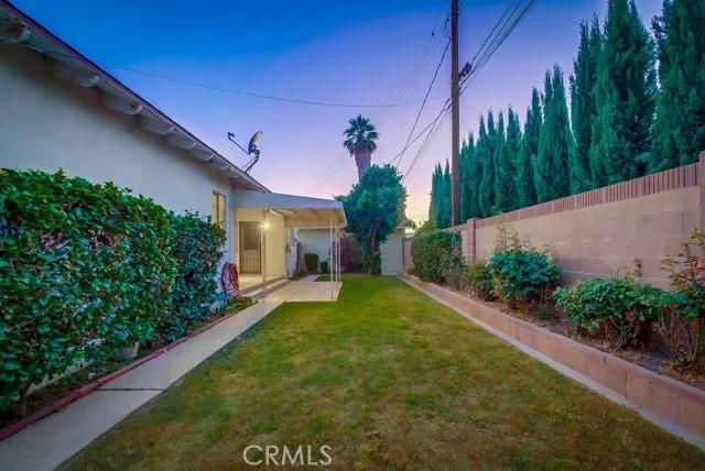 10135 Nichols Street, Bellflower Ca 90706 | Detached 15