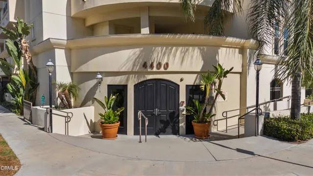 4400 Cartwright Avenue # 301, North Hollywood Ca 91602 | All Other Attached 3