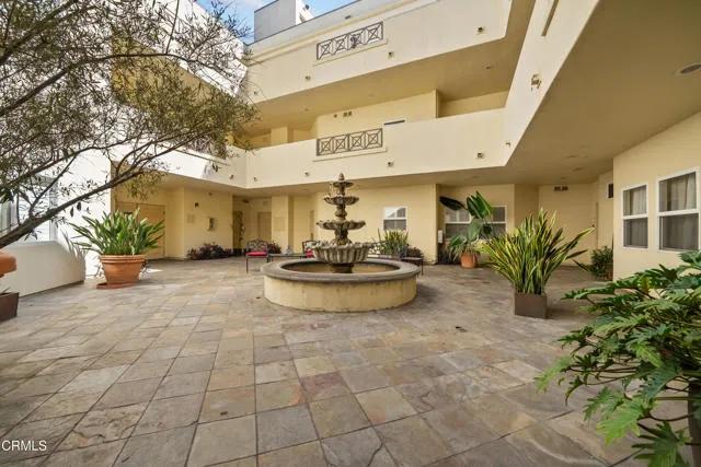 4400 Cartwright Avenue # 301, North Hollywood Ca 91602 | All Other Attached 32