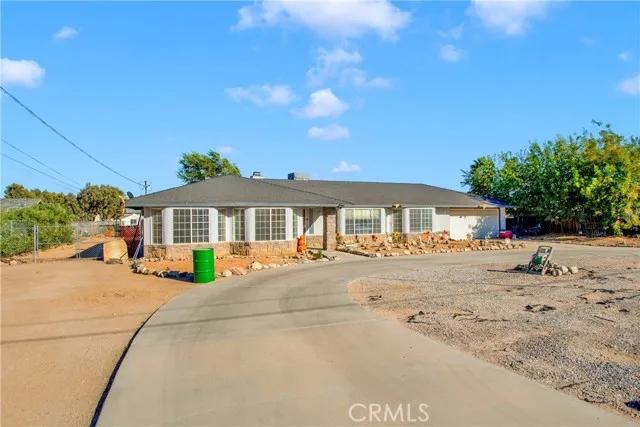 10977 Pinon Avenue, Hesperia Ca 92345 | Detached 2