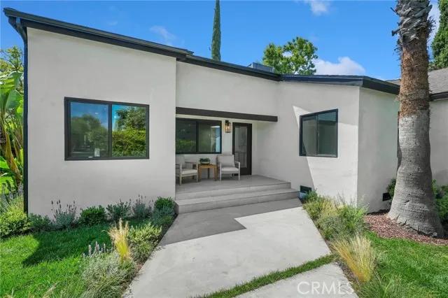 5703 Crebs Avenue, Tarzana Ca 91356 | Detached 31