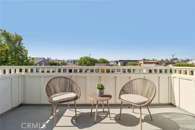 1631 19th Street, Manhattan Beach Ca 90266 | Detached 26