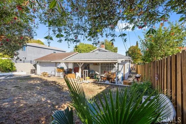 10139 Hayvenhurst Avenue, North Hills Ca 91343 | Detached 29