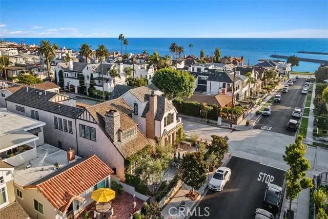 302 Larkspur Avenue, Corona Del Mar Ca 92625 | Detached 22