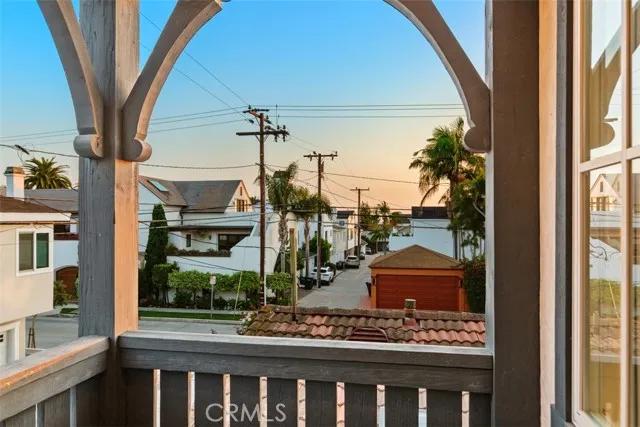 302 Larkspur Avenue, Corona Del Mar Ca 92625 | Detached 18