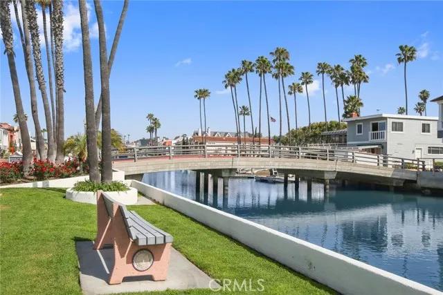 402 38th Street, Newport Beach Ca 92663 | Detached 23