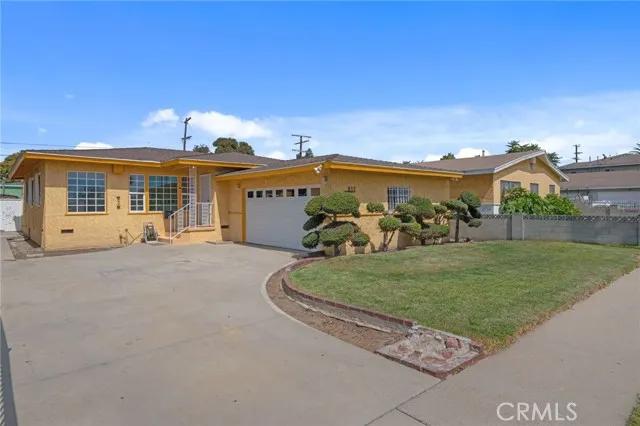 817 W Stockwell Street, Compton Ca 90222 | Detached 1