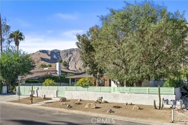 519 S Calle Encilia, Palm Springs Ca 92264 | Detached 1