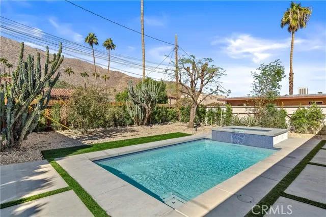 519 S Calle Encilia, Palm Springs Ca 92264 | Detached 39