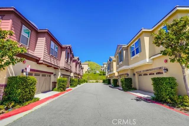 22057 Barrington Way, Santa Clarita Ca 91350 | Townhouse 50