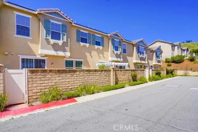 22057 Barrington Way, Santa Clarita Ca 91350 | Townhouse 56