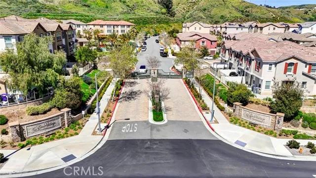 22057 Barrington Way, Santa Clarita Ca 91350 | Townhouse 69