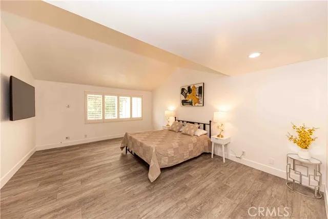 7501 Linley Lane, Canoga Park Ca 91304 | Detached 20