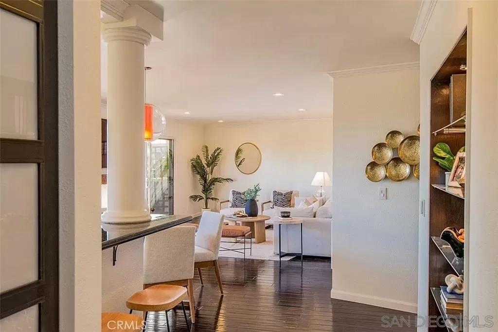 8400 De Longpre Ave # 215, West Hollywood Ca 90069 | All Other Attached 12