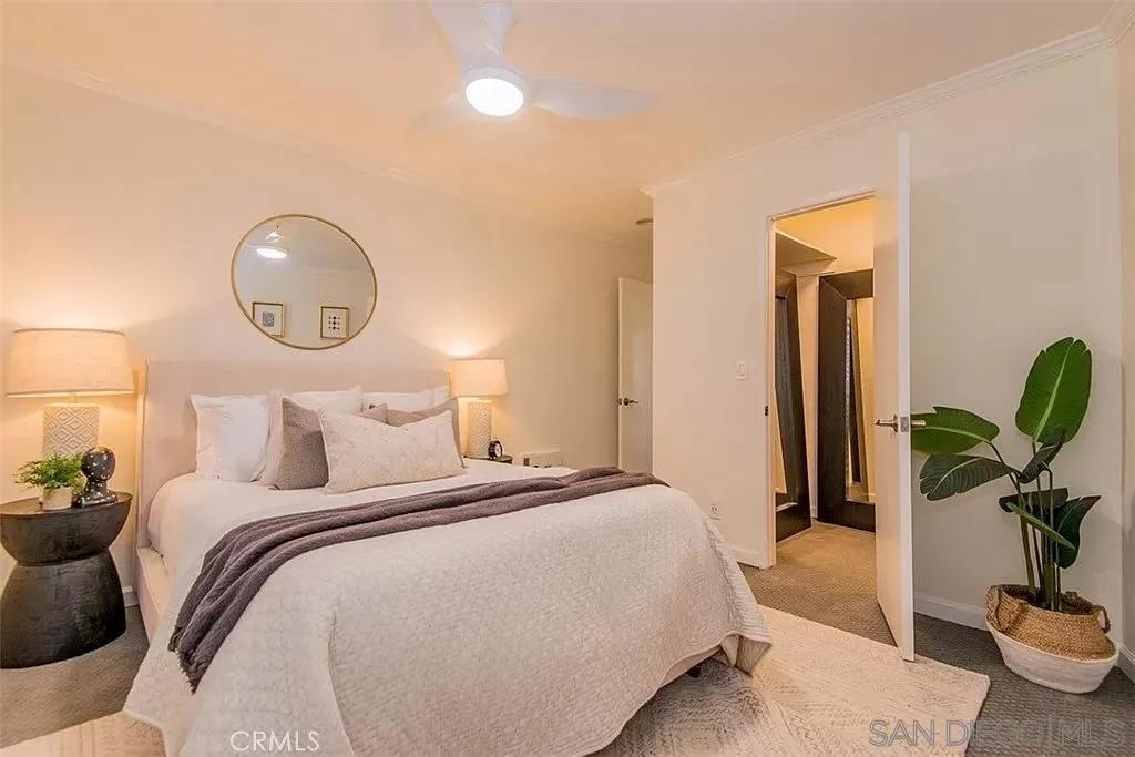 8400 De Longpre Ave # 215, West Hollywood Ca 90069 | All Other Attached 23