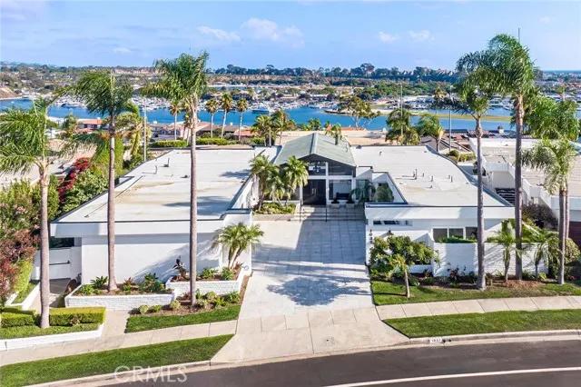 1032 Santiago Drive, Newport Beach Ca 92660 | Detached 38