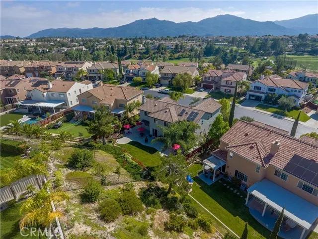 45192 Willowick Street, Temecula Ca 92592 | Detached 55