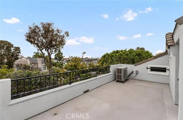 502 Fernleaf Avenue # 1, Corona Del Mar Ca 92625 | Detached 19