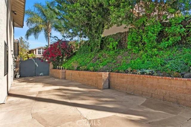 2246 E Vista Canyon, Orange Ca 92867 | Detached 27