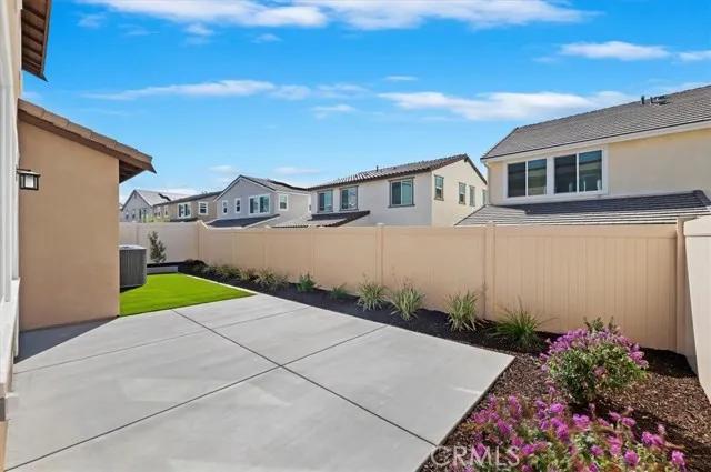 32195 Penstemon Way, Temecula Ca 92591 | Detached 25