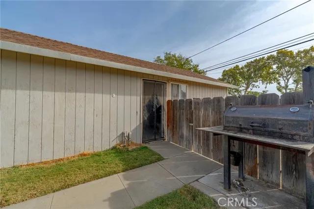 413 Riverside Avenue, Chowchilla Ca 93610 | Detached 53