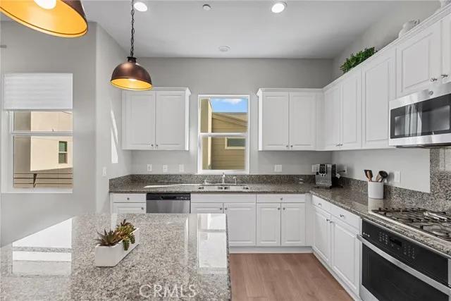 27422 Pioneer Court, Stevenson Ranch Ca 91381 | Detached 17