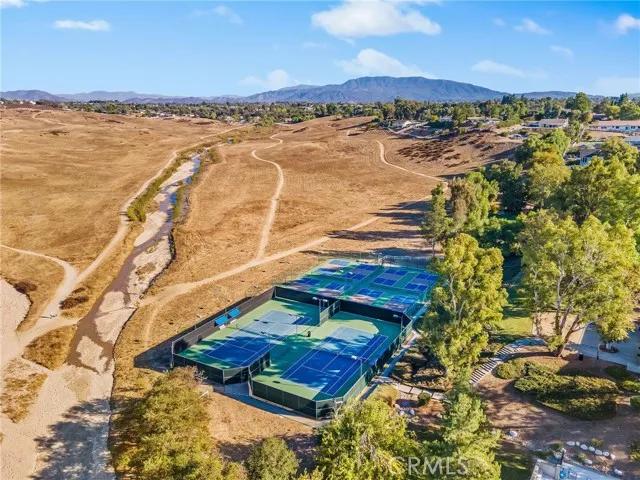 40395 Calle Fiesta, Temecula Ca 92591 | Detached 1