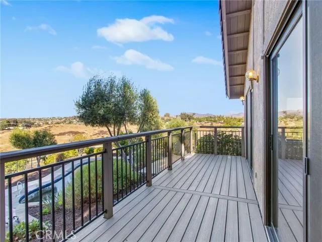 40395 Calle Fiesta, Temecula Ca 92591 | Detached 29