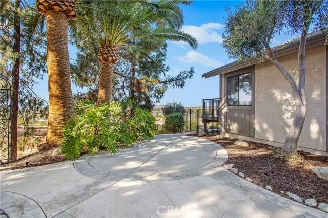 40395 Calle Fiesta, Temecula Ca 92591 | Detached 7