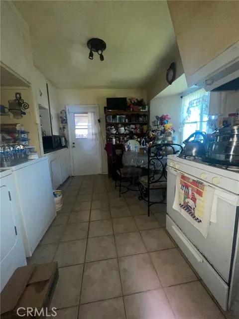 126 E Berkeley Street, Santa Ana Ca 92707 | Multi Family 14