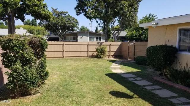 22135 Archwood Street, Canoga Park Ca 91303 | Detached 22