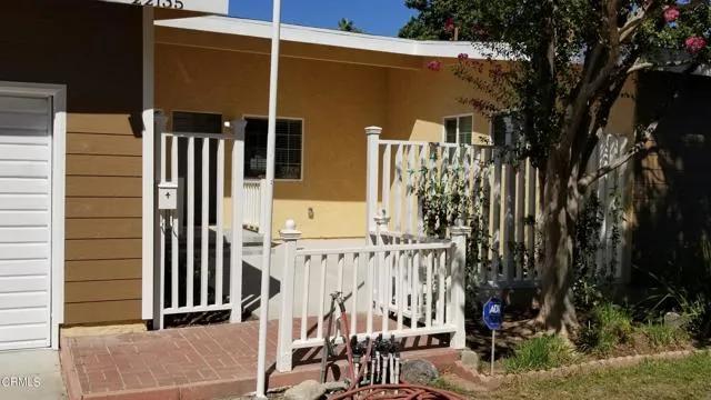 22135 Archwood Street, Canoga Park Ca 91303 | Detached 3