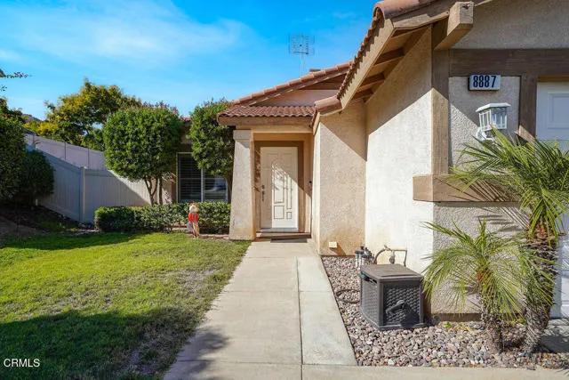 8887 Crest View Drive, Corona Ca 92883 | Detached 4