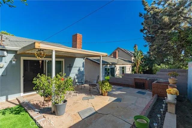 19233 Broadacres Avenue, Carson Ca 90746 | Detached 34