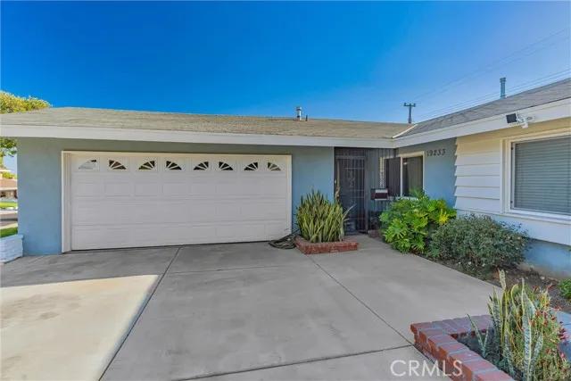 19233 Broadacres Avenue, Carson Ca 90746 | Detached 2